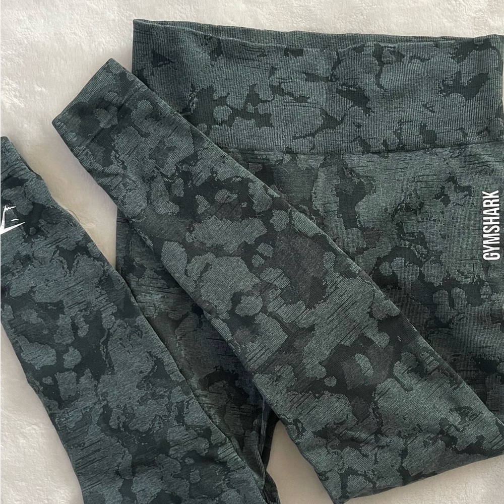 Gymshark leggings dark green